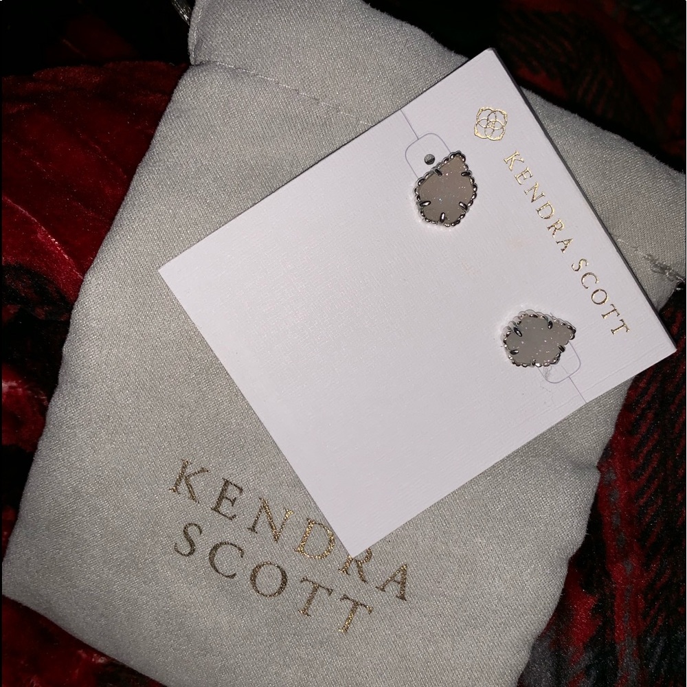Kendra Scott earrings